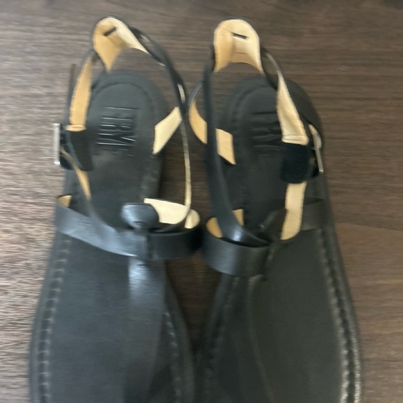 Frye Taylor Sandals, estimated size 11. (See measurements) - Picture 4 of 7